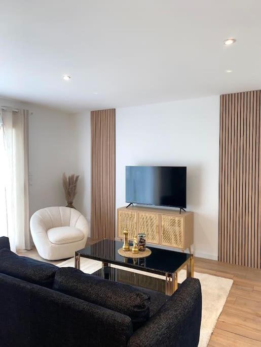 Villa Contemporaine Chatellerault Ngoại thất bức ảnh